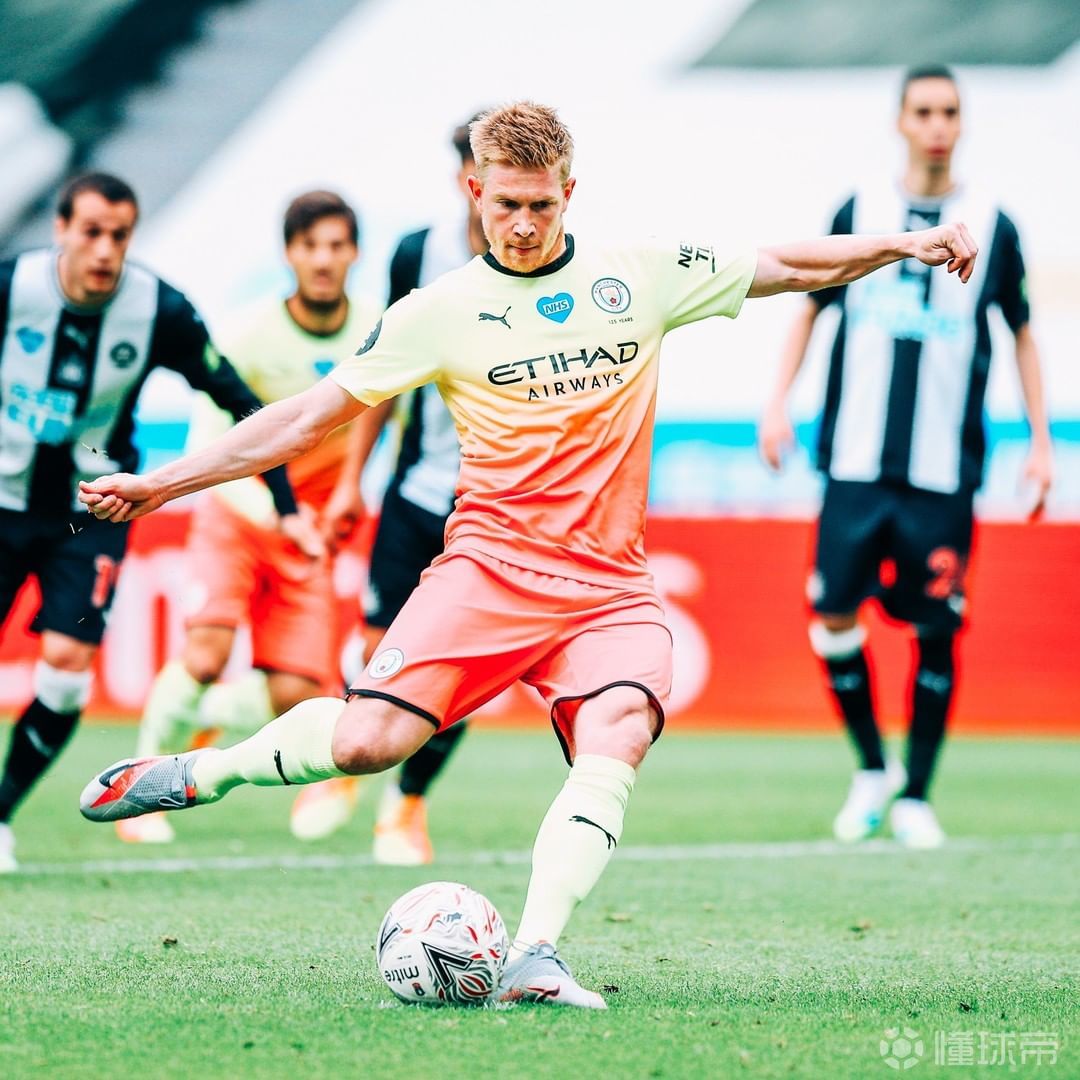 乐动体育赛后山东泰山战术微调里程碑夜瓦伦西亚内部沟通，波特兰开拓者状态回暖备战足总杯瞬间刷屏的简单介绍